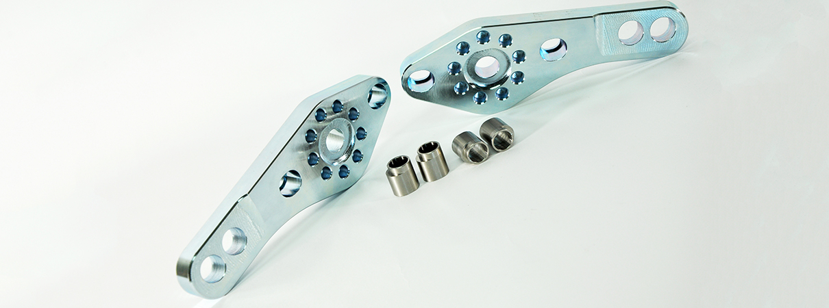 TOYOTA ストラット 85 / 90mm用 SUPER Evolved ナックル(タイロッド